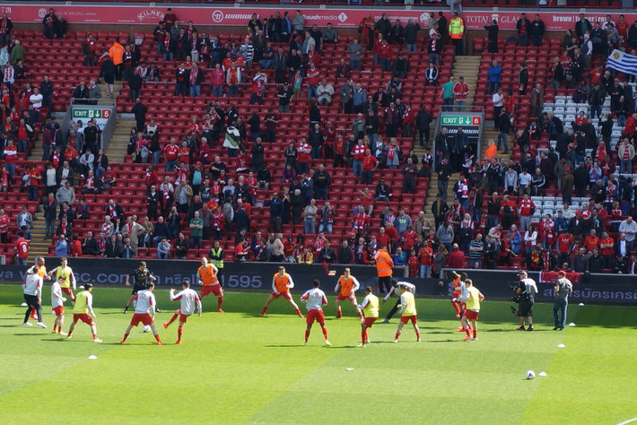 又伤一个？马卡：米利唐对阵突尼斯比赛中因肌肉不适提前离场（再添伤号？马卡：米利唐战突尼斯因肌肉不适提前退场）