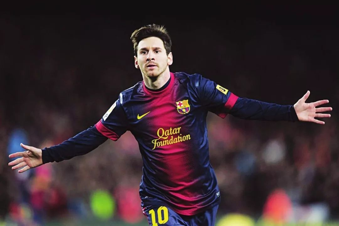 犹他爵士逆转击败篮网，豪取两连胜，马尔卡宁和乔治表现突出，篮网失误和外线投射不佳。（爵士逆转篮网取两连胜，马尔卡宁乔治闪耀，篮网失误多且外线低迷）