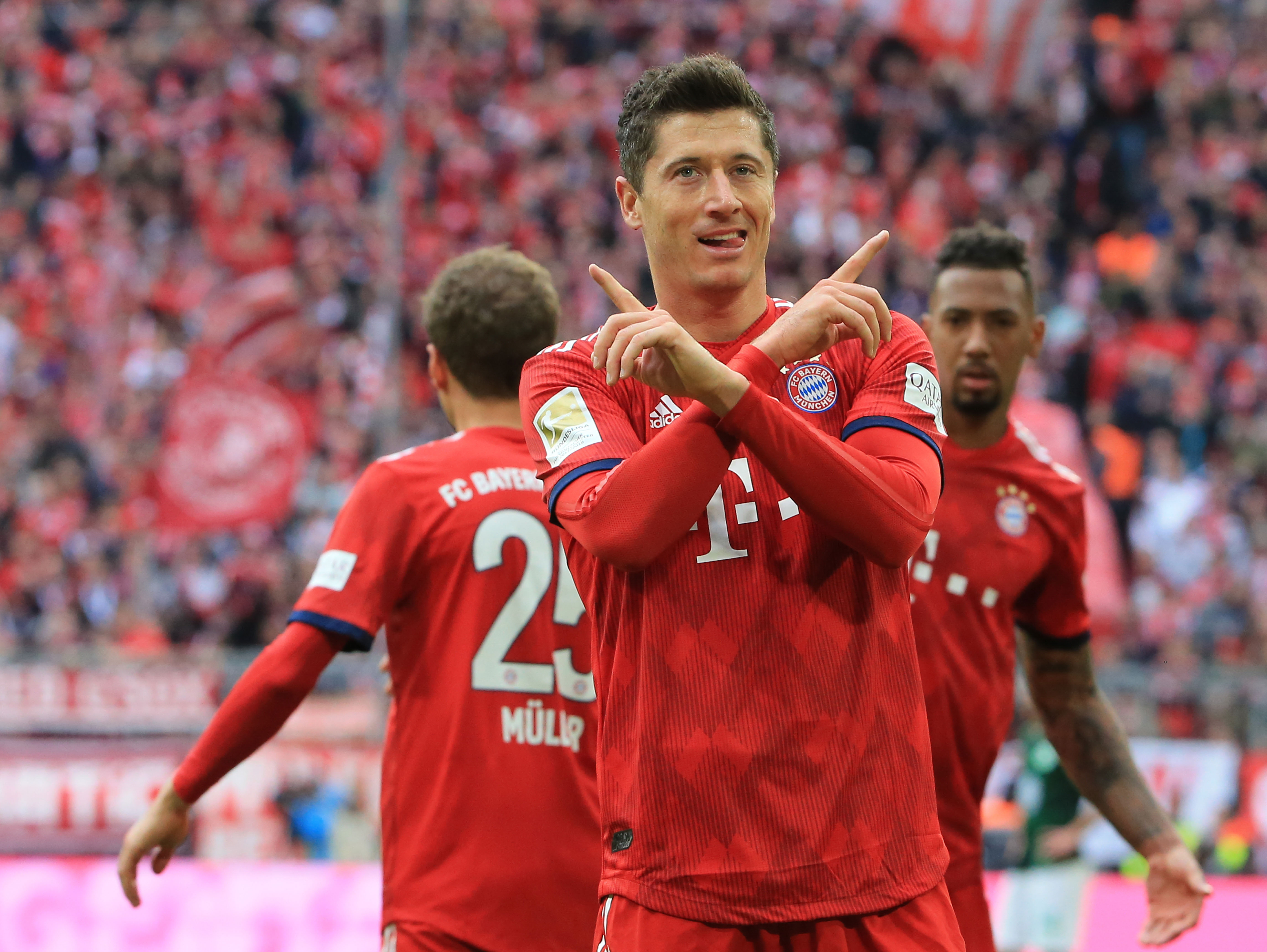 所有纹身都记述我的勤奋之道——格里马尔多的职业信仰（每一道纹身皆为勤勉作证：格里马尔多的职业信仰）