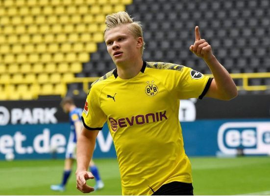 米体：泽林斯基出现轻微肌肉问题，可能不会出战比萨（米体：泽林斯基遭遇轻度肌肉问题，或无缘对阵比萨）