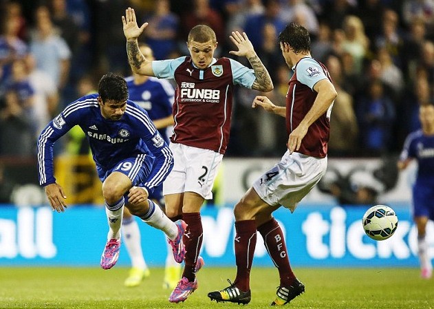 德甲半程最佳阵容：拜仁6人入选（德甲半程最佳阵容揭晓：拜仁6人上榜）