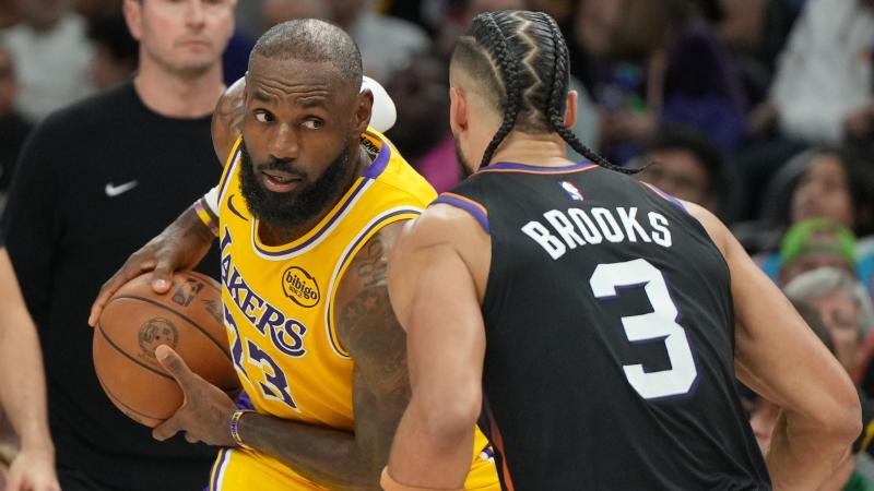 意媒：弗拉霍维奇在国家队中出现肌肉不适，但伤情不重（意媒：弗拉霍维奇国家队期间肌肉不适，伤情无大碍）