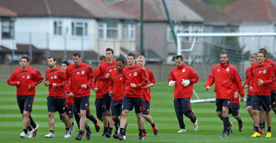 贺希宁：新帅凯利的篮球理念很先进，今晚战青岛先要做好防守（贺希宁称新帅凯利理念前瞻：今晚对阵青岛首要做好防守）